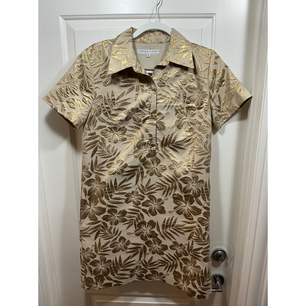 Trina Turk Gold Metallic Floral Jacquard Shift Dress Short Sleeve Pockets Sz 6 - Picture 2 of 7